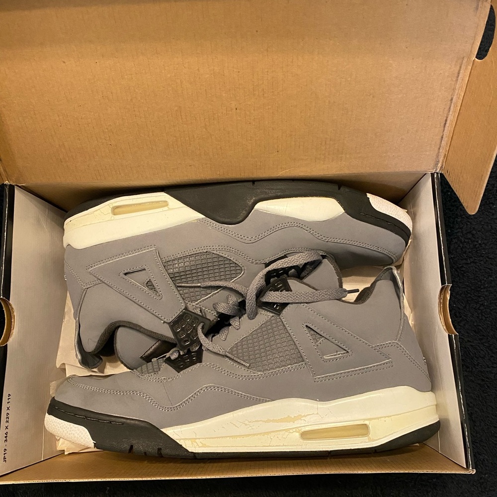 Air Jordan 4 “Cool Grey”